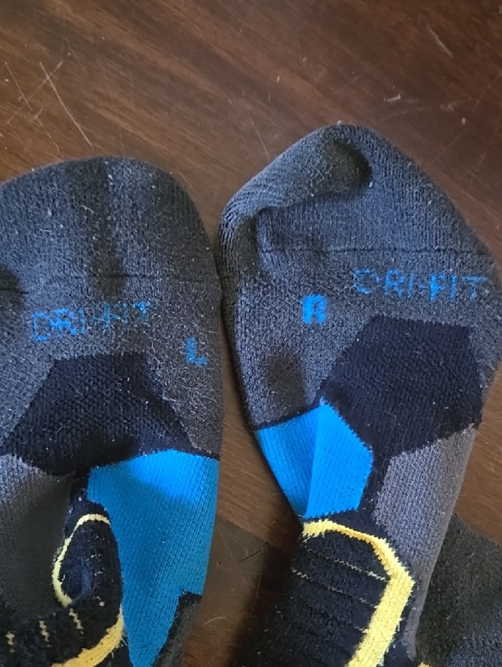 Nike Med Boy Hyperelite Circuit Crew Socks Black Blue Yellow ULTRA RARE STYLE - Picture 9 of 16